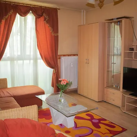 Apartment Colourful *